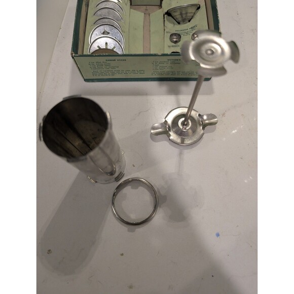 VINTAGE Jenkinson & CO COMBINATION CAKE DECORATOR & COOKIE MAKER - Picture 6 of 10